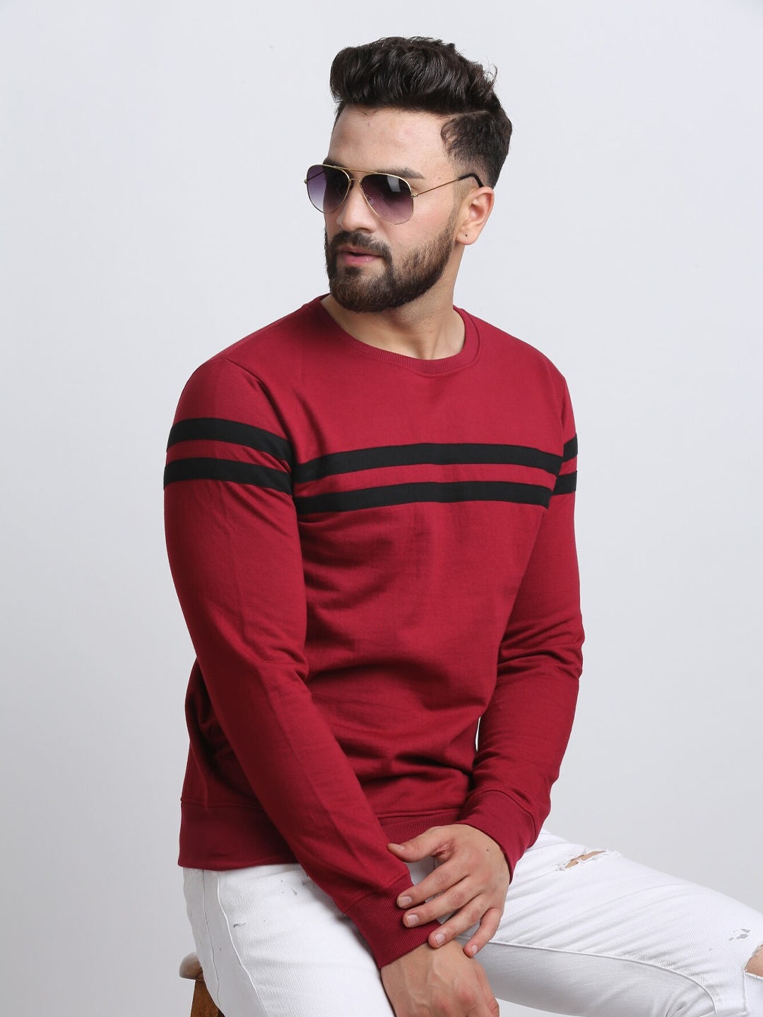 

Rodzen Men Maroon Sweatshirt