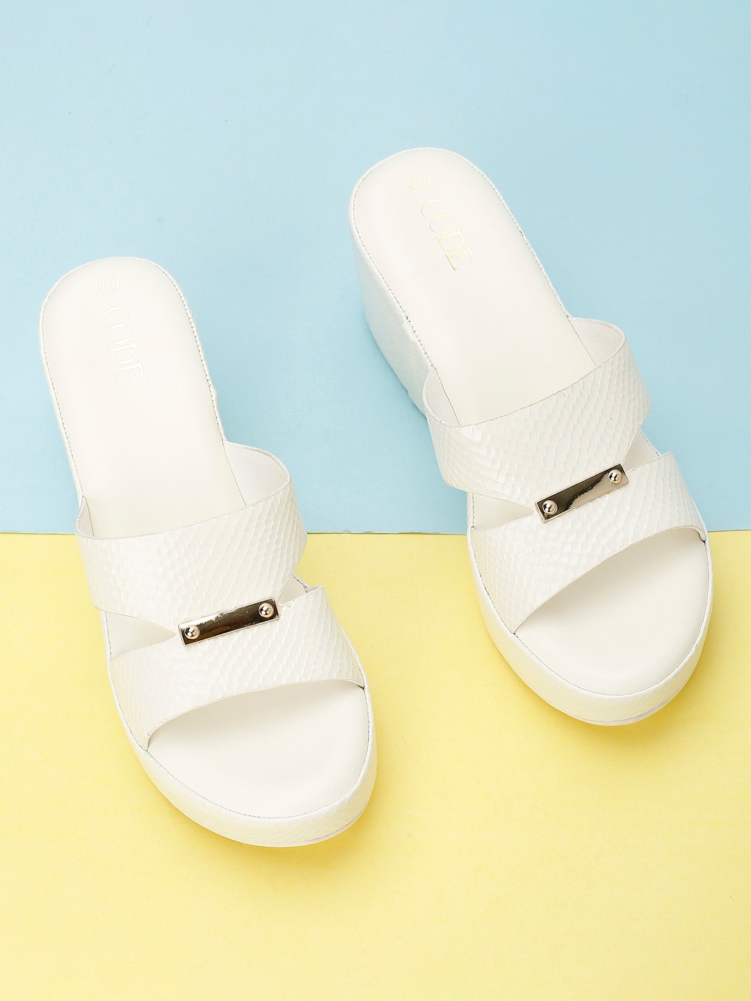 

CODE by Lifestyle White Heels