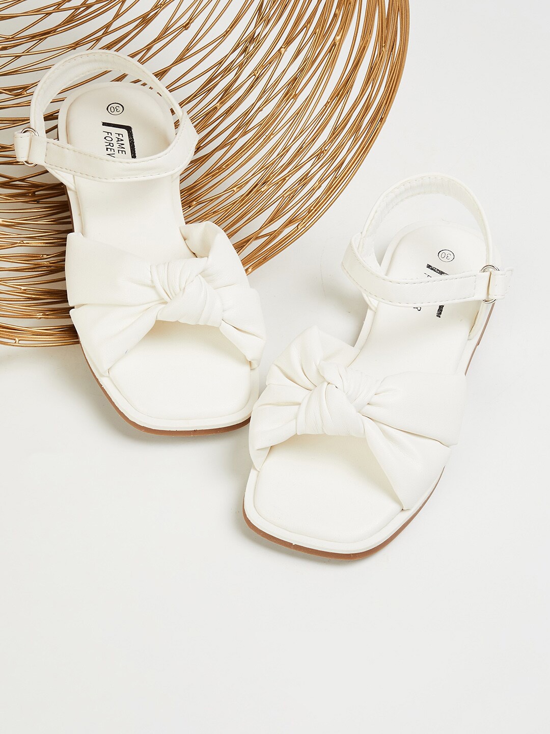 

Fame Forever by Lifestyle Girls Open Toe Flats, White