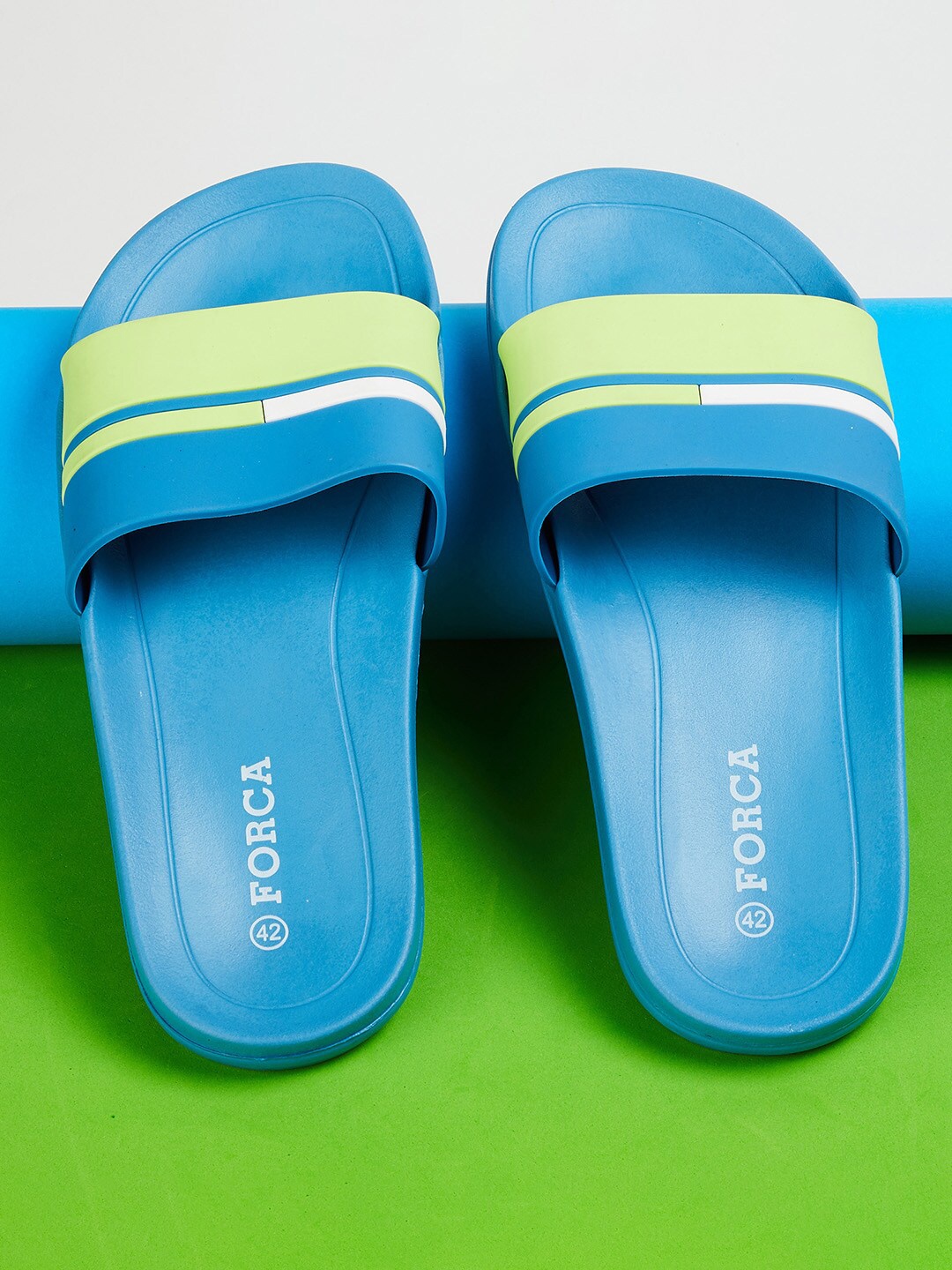 

Forca Men Colourblocked Croslite Sliders, Blue
