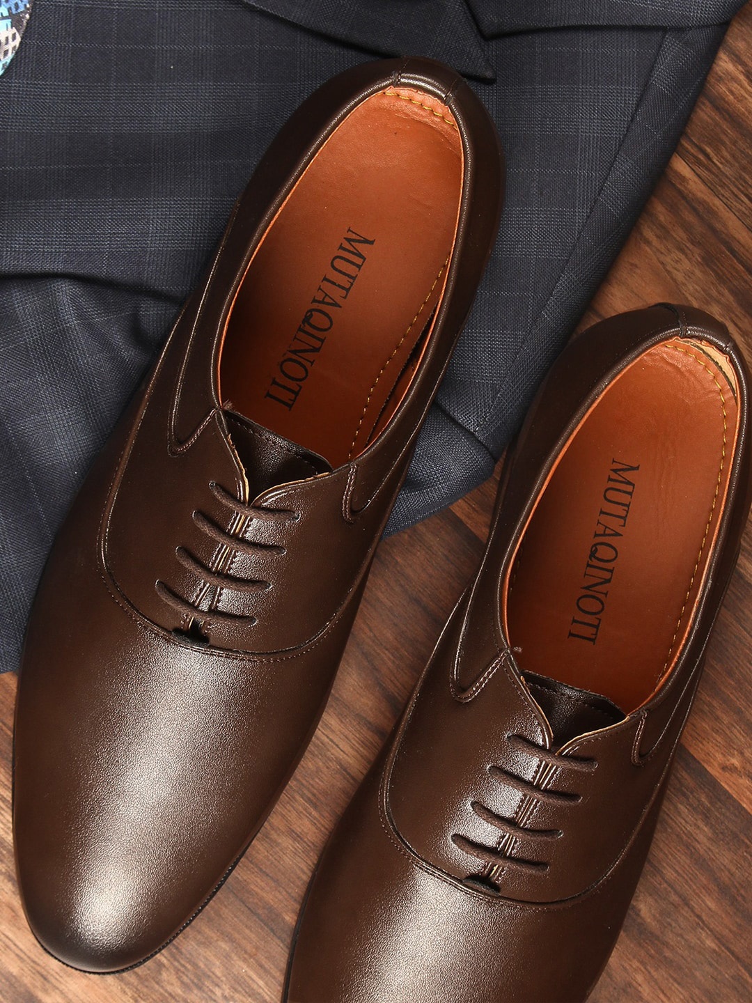 

MUTAQINOTI Men Textured Formal Oxfords Shoes, Brown