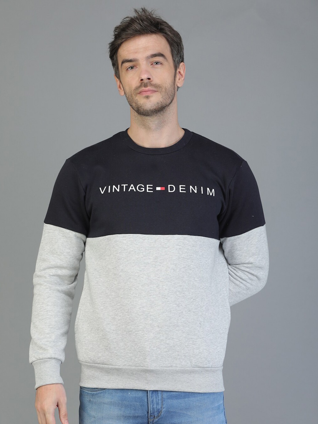 

TQS Men Black Cotton Colourblocked Sweatshirt