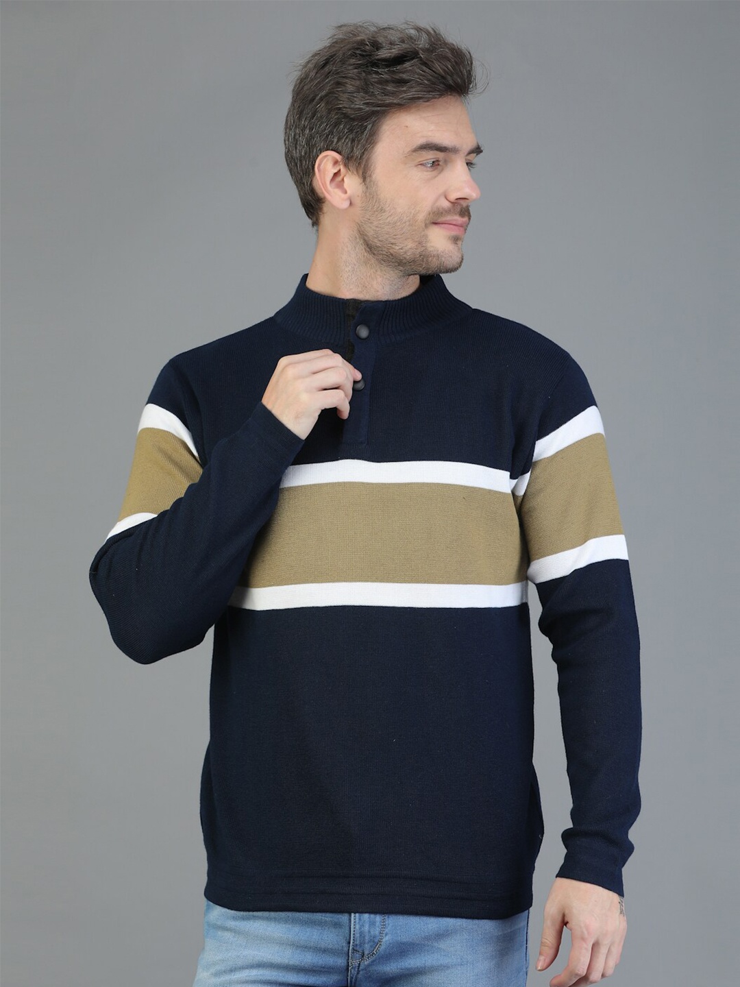 

TQS Men Colourblocked Woolen Pullover, Navy blue