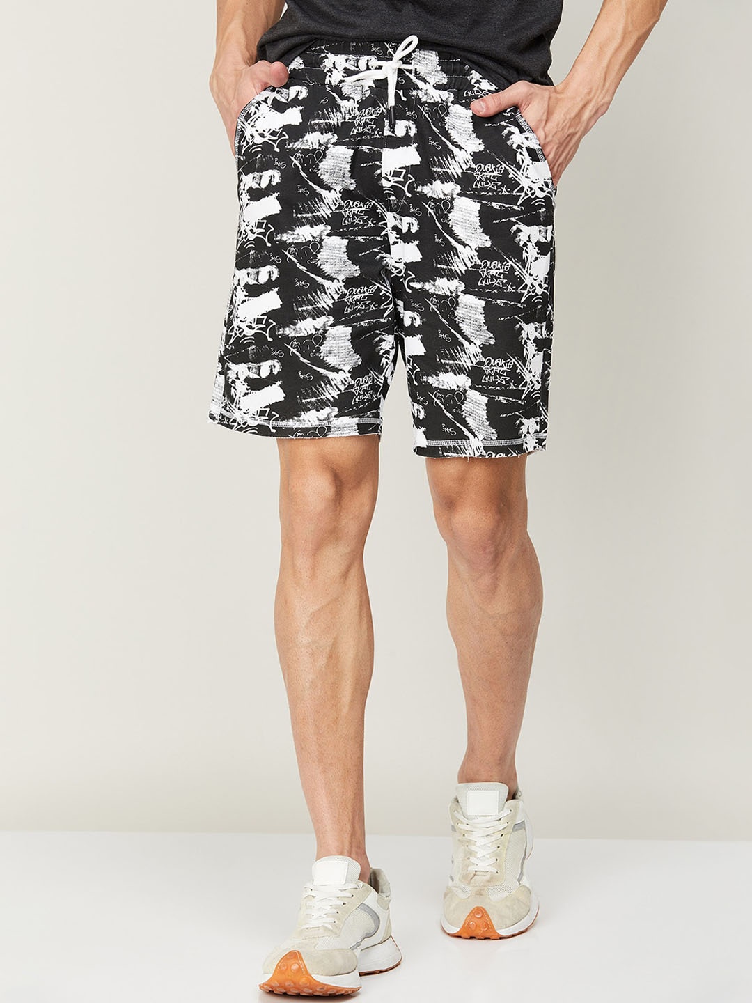 

Forca Men Printed Cotton Shorts, Black