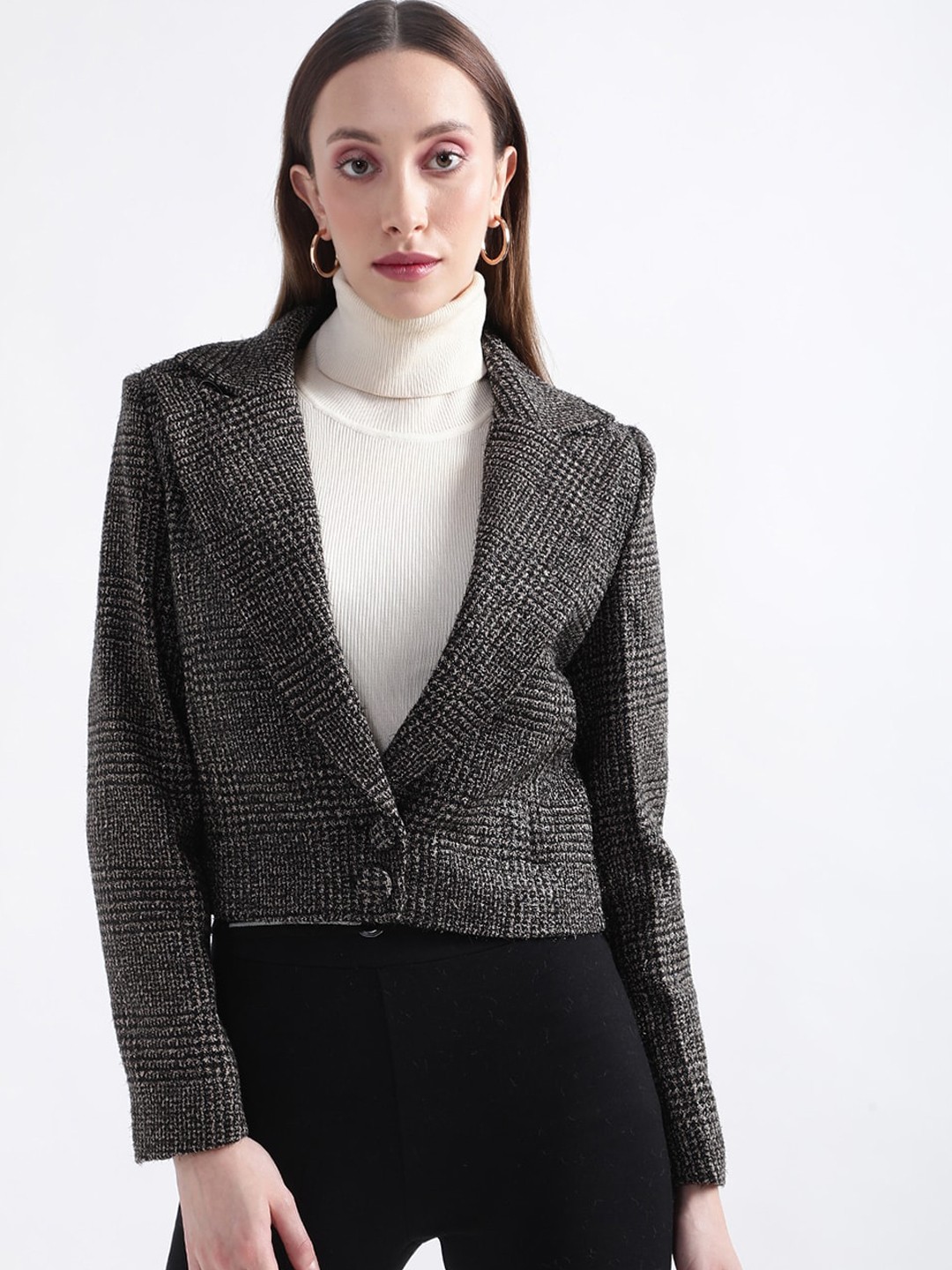 

ROOTED Women Crop Tailored Jacket, Black
