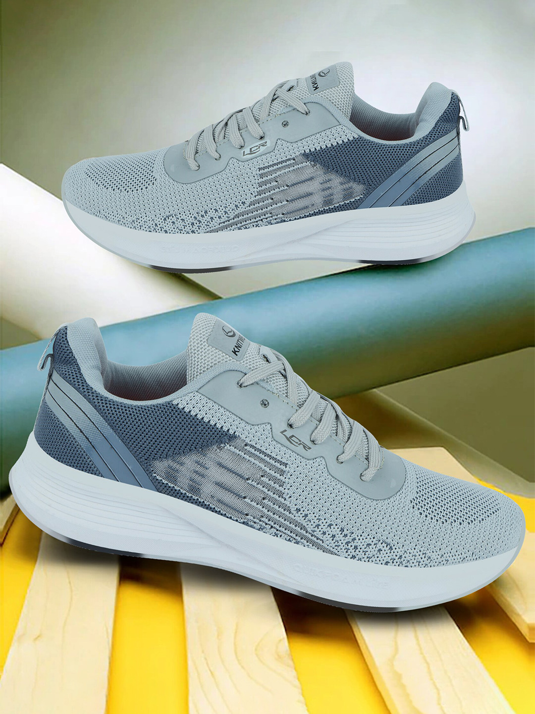 

Lancer Men Textile Running Non-Marking Shoes, Grey