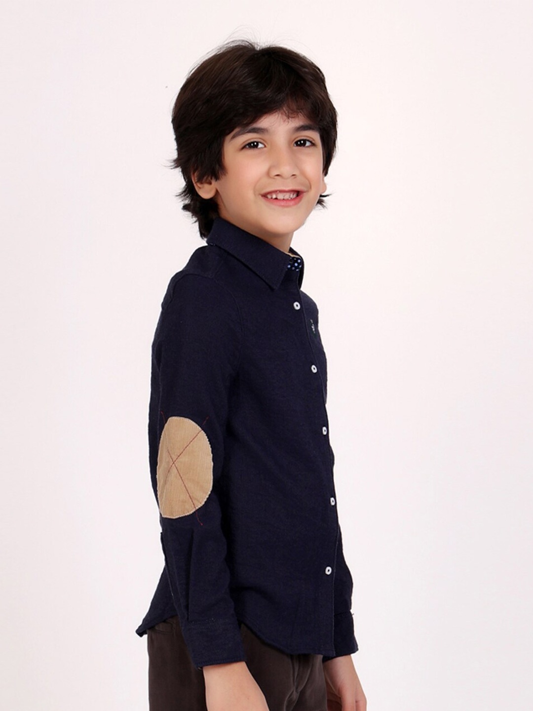 

One Friday Boys Comfort Fit Spread Collar Shirt With Elbow Patch, Navy blue