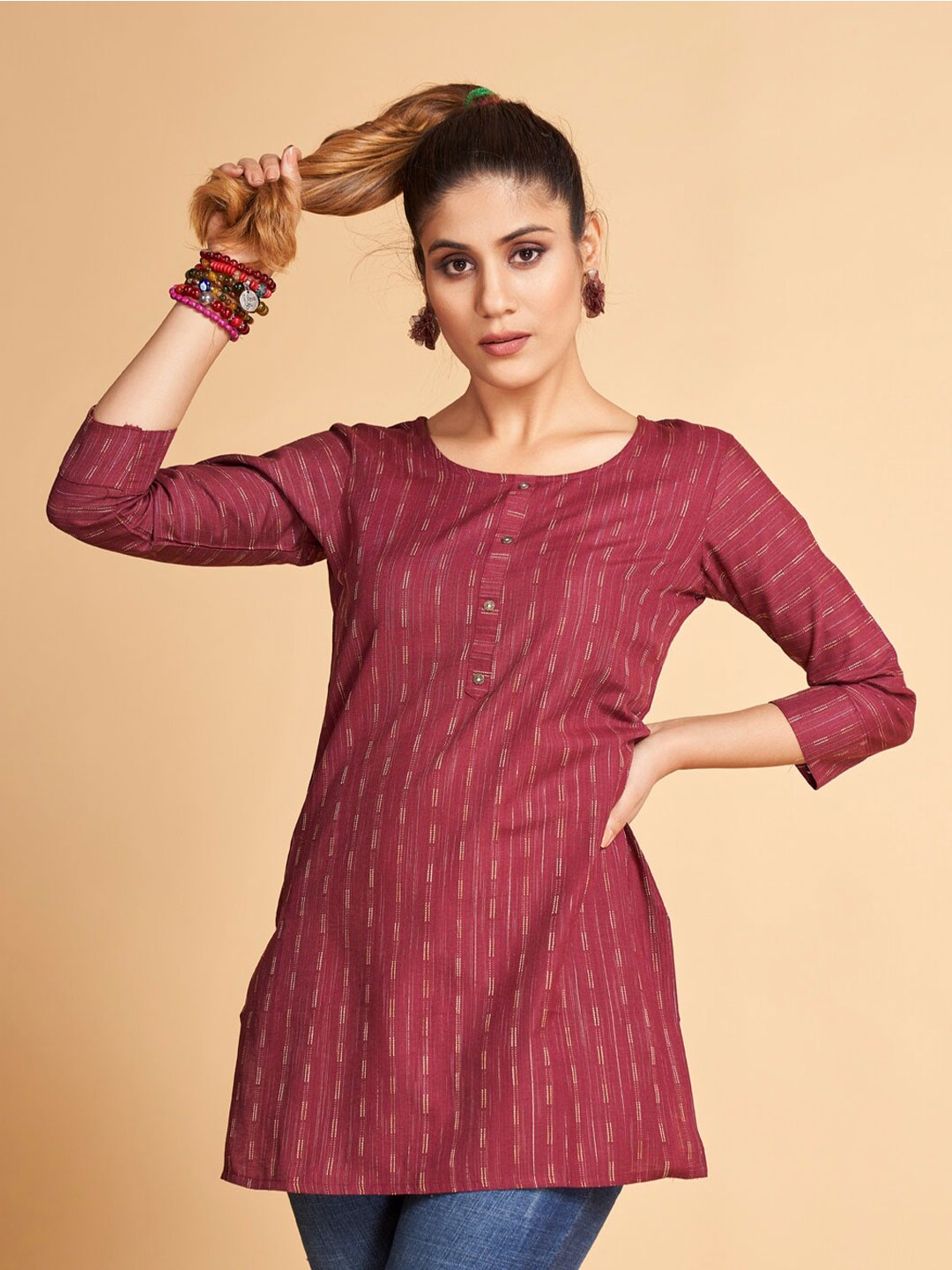 

SHOPGARB Striped Pure Cotton Kurti, Maroon