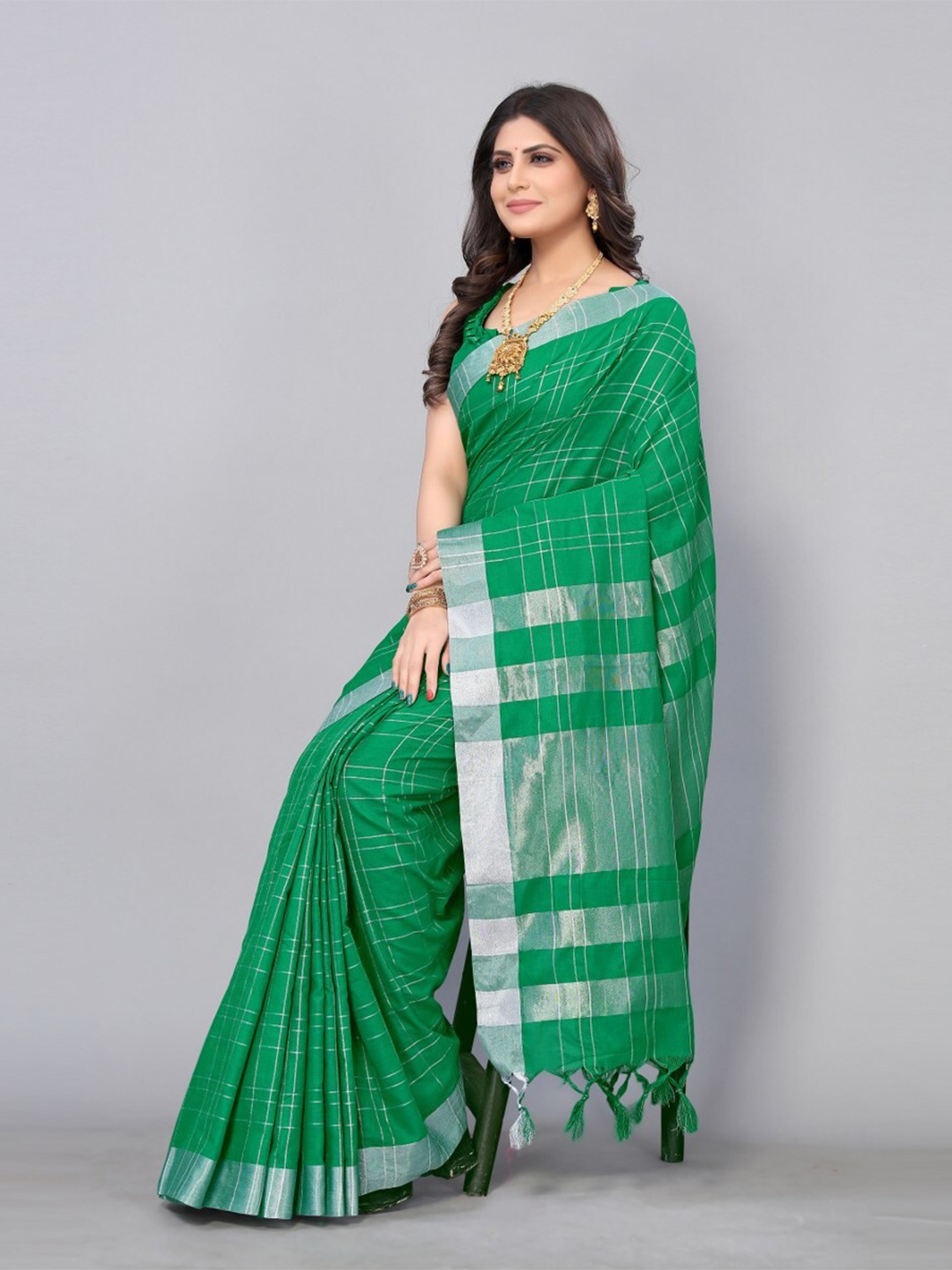 

KALINI Checked Silk Cotton Saree, Green