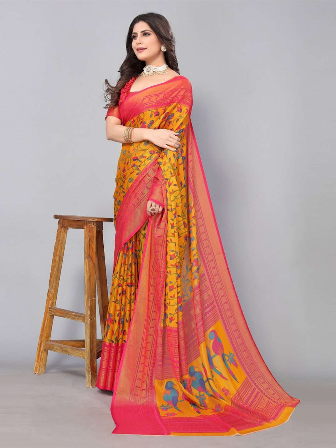 

KALINI Floral Printed Zari Saree, Yellow