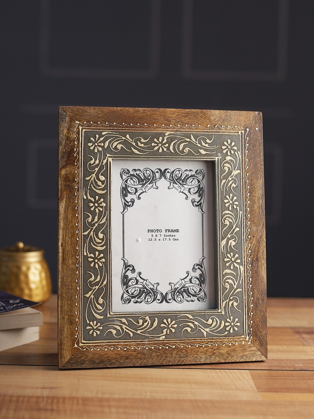 

Aapno Rajasthan Brown Wooden Table Photo Frame