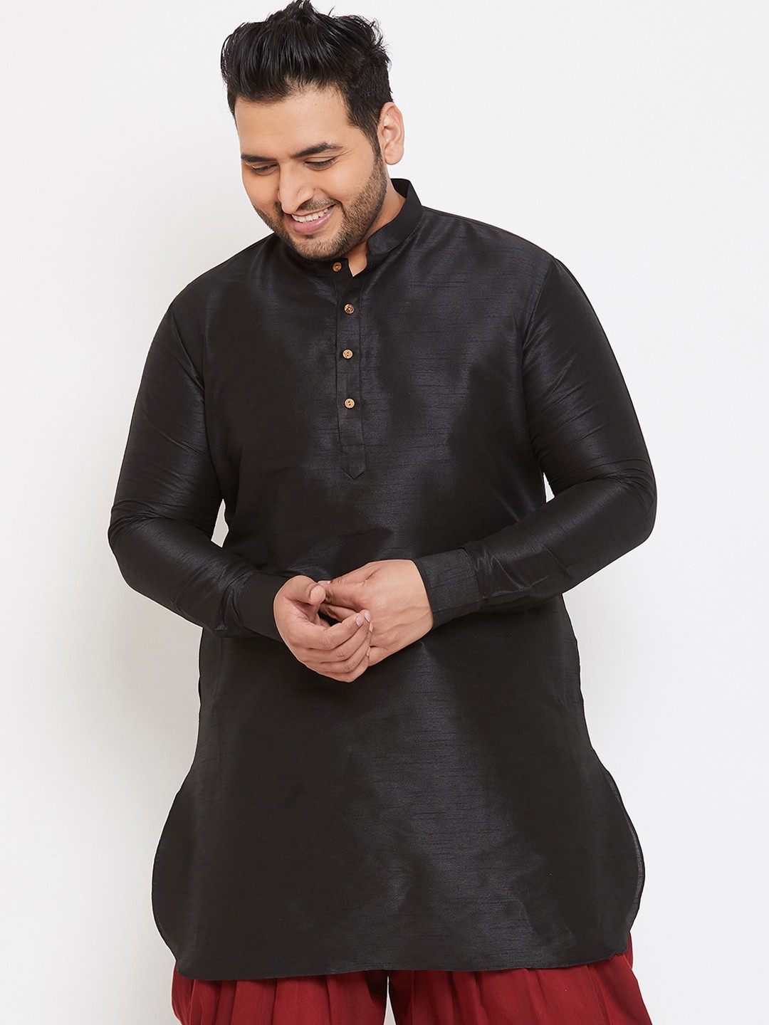 

VASTRAMAY Mandarin Collar Silk Kurta, Black