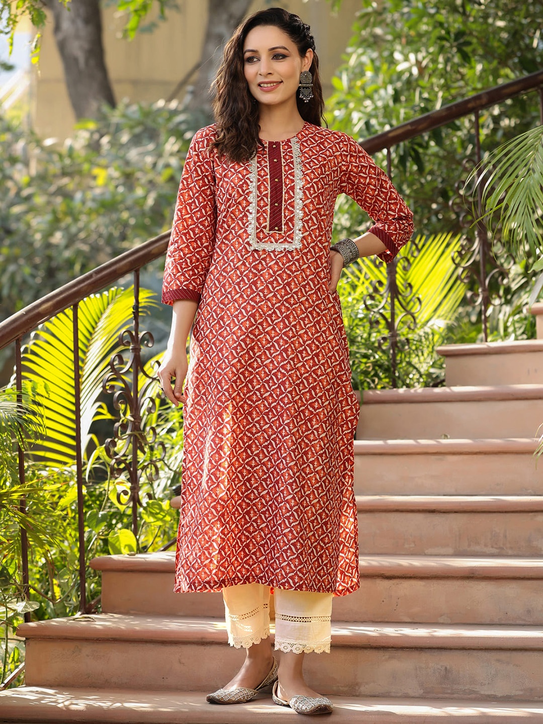

Rain & Rainbow Women Maroon Ethnic Motifs Cotton Printed Kurta