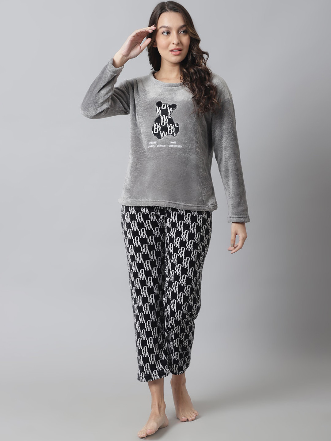 

TAG 7 Women Printed Fur Night suit NS113-XS, Grey