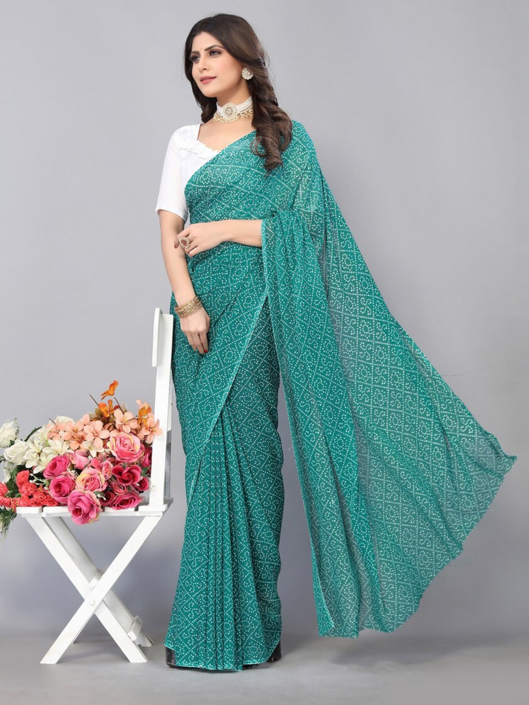 

KALINI Bandhani Printed Saree with Unstitched Blouse Piece, Green