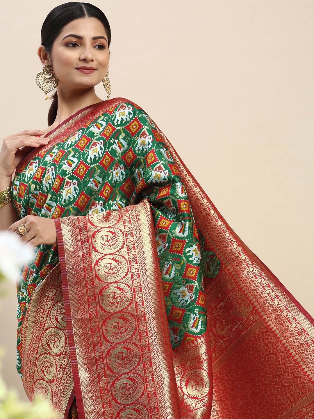 

SHANGRILA Woven Design Ethnic Motifs Zari Art Silk Patola Saree, Multi