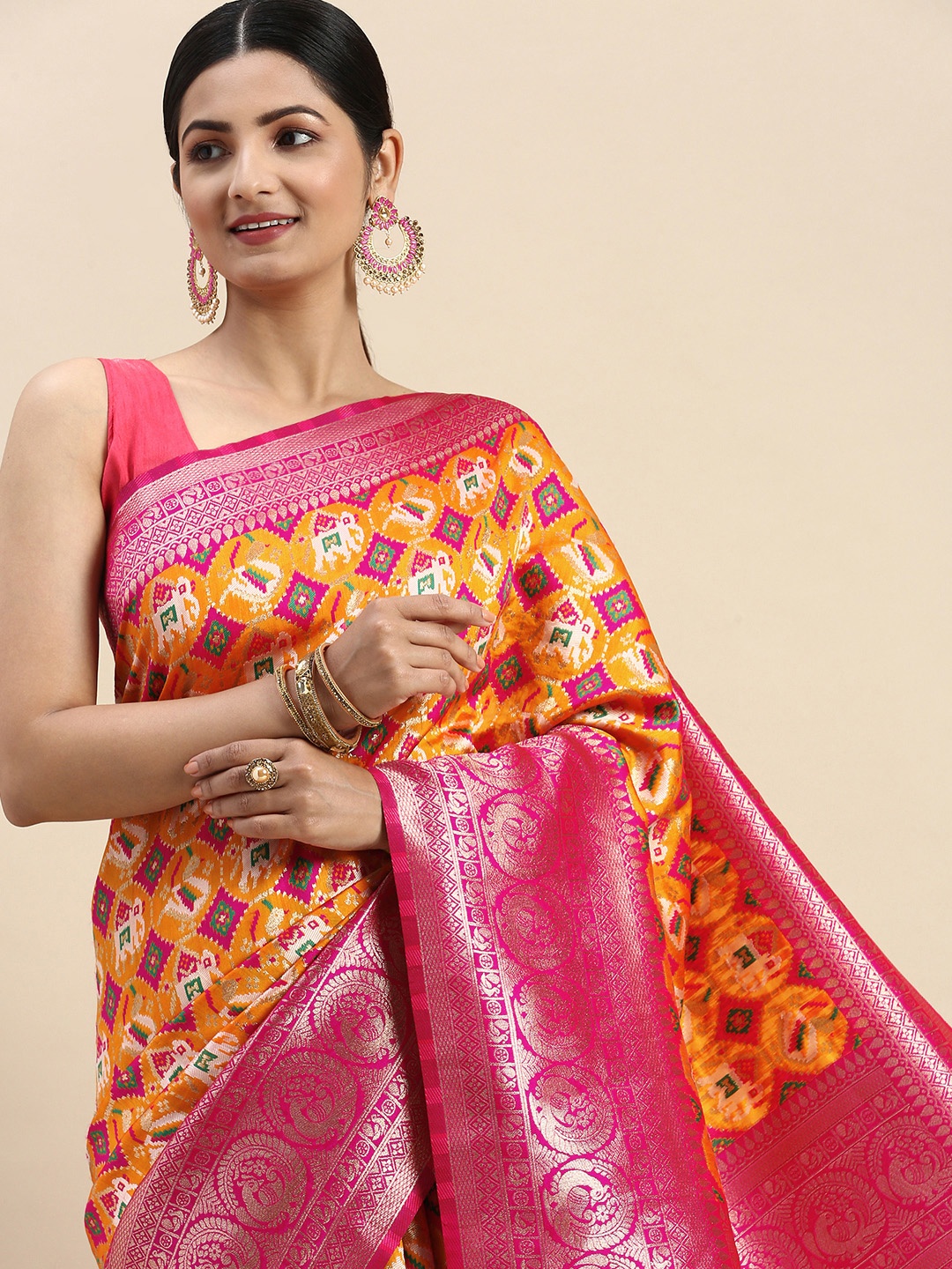 

SHANGRILA Woven Design Ethnic Motifs Zari Art Silk Patola Saree, Gold
