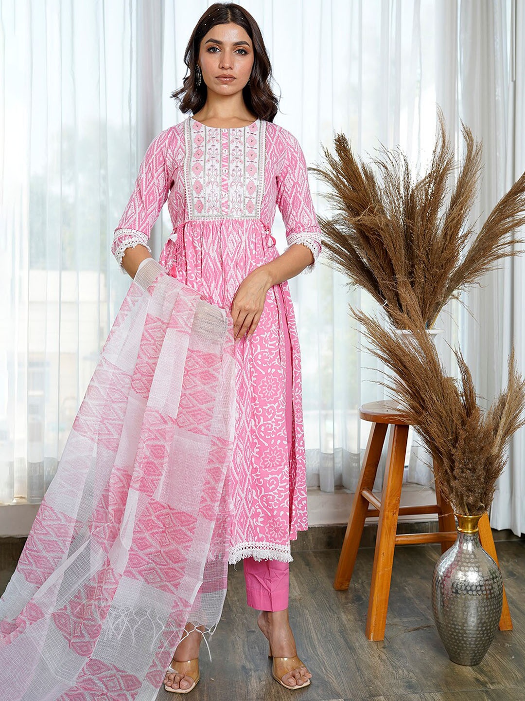 

KAMODINEE Women Floral Printed Thread Work Pure Cotton Kurta With Trousers & Dupatta, Pink