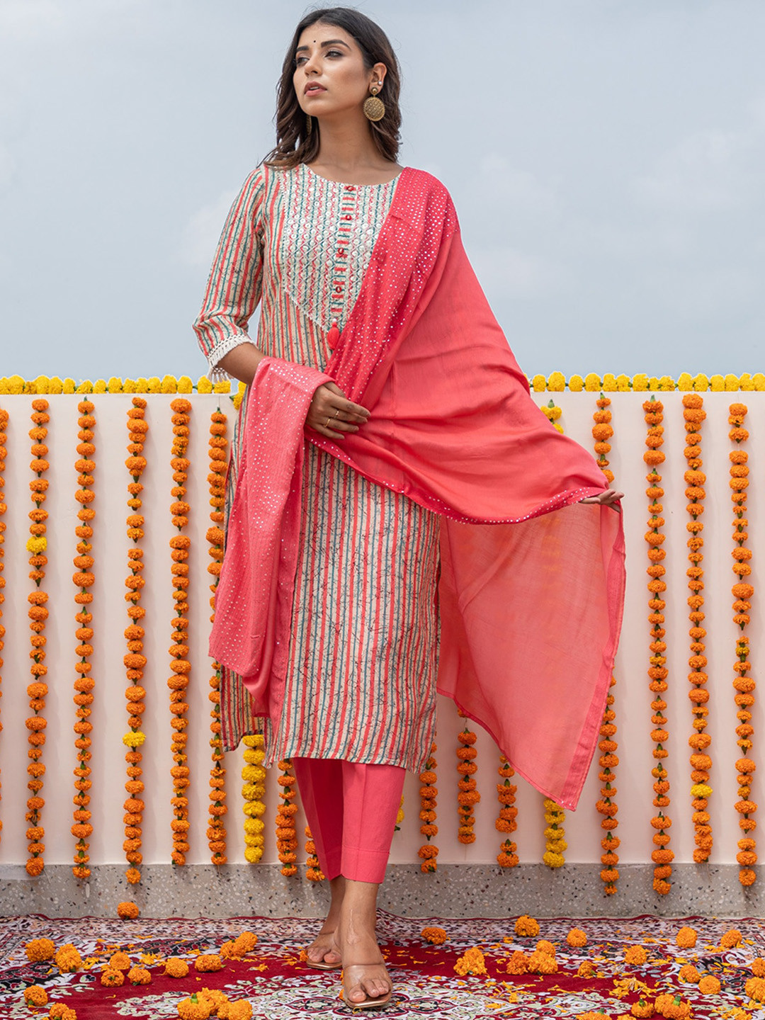 

KAMODINEE Women Striped Sequinned Kurta With Trousers & Dupatta, Red