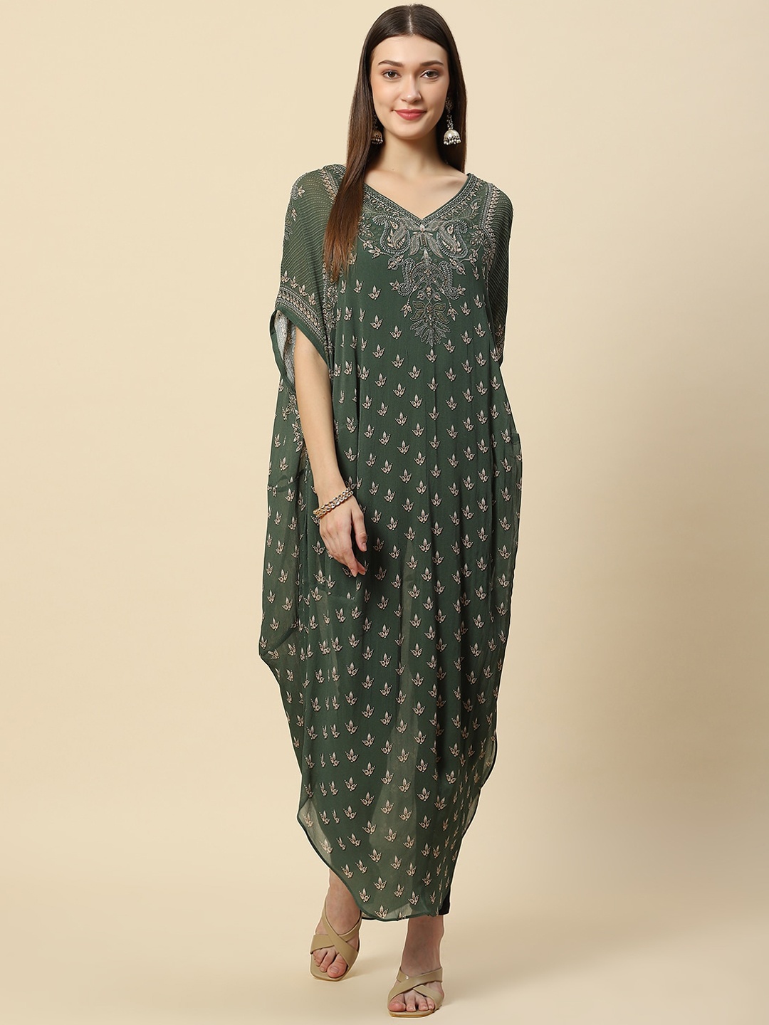 

Meena Bazaar Ethnic Motifs Printed Flared Sleeves Georgette Kurta, Green
