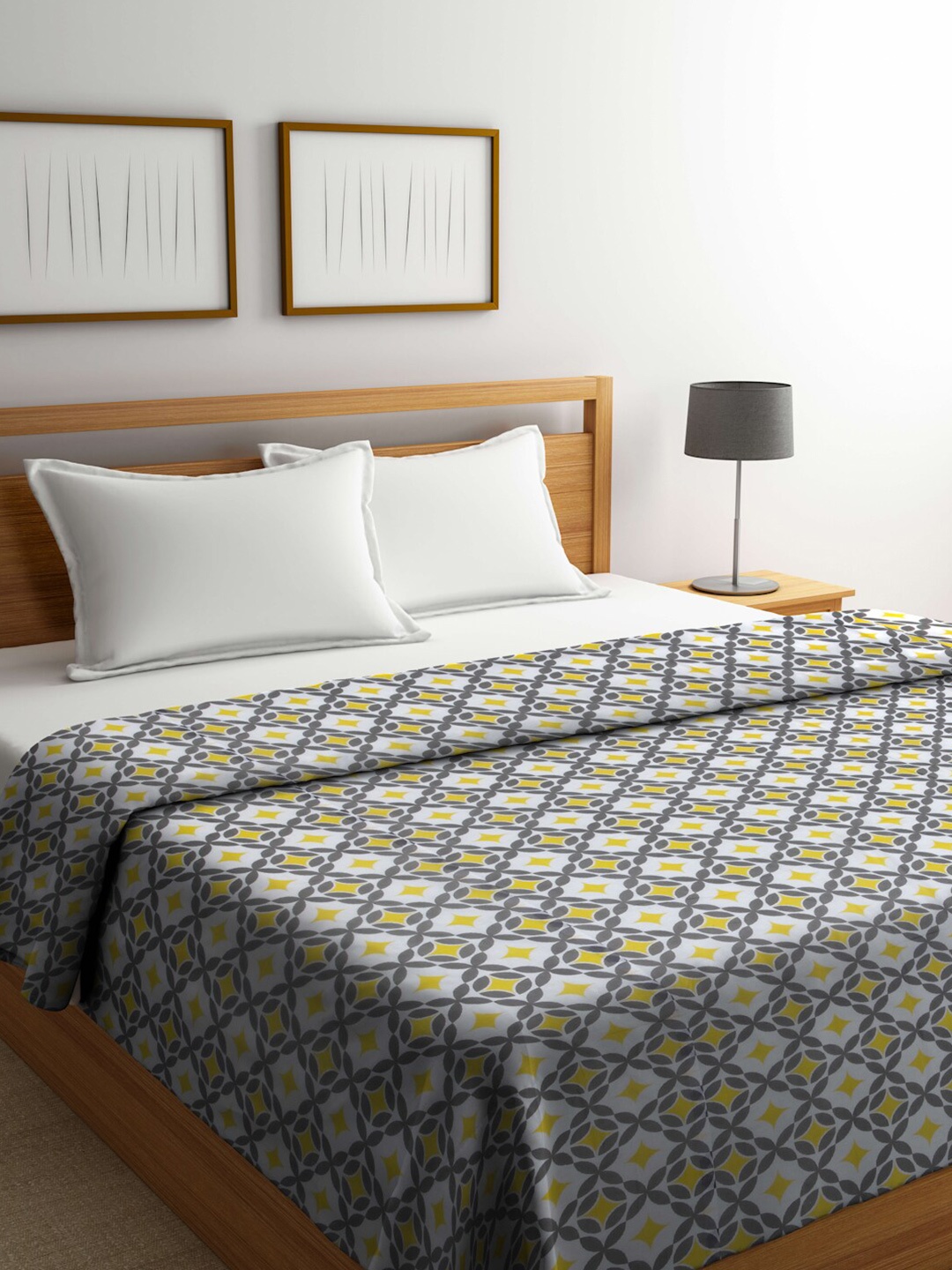 

BOMBAY DYEING Joanna Grey & White Ethnic Motifs AC Room 120 GSM Double Bed Dohar