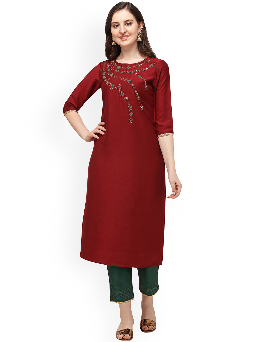 

Berrylicious Women Floral Yoke Design Kurta with Trousers, Maroon