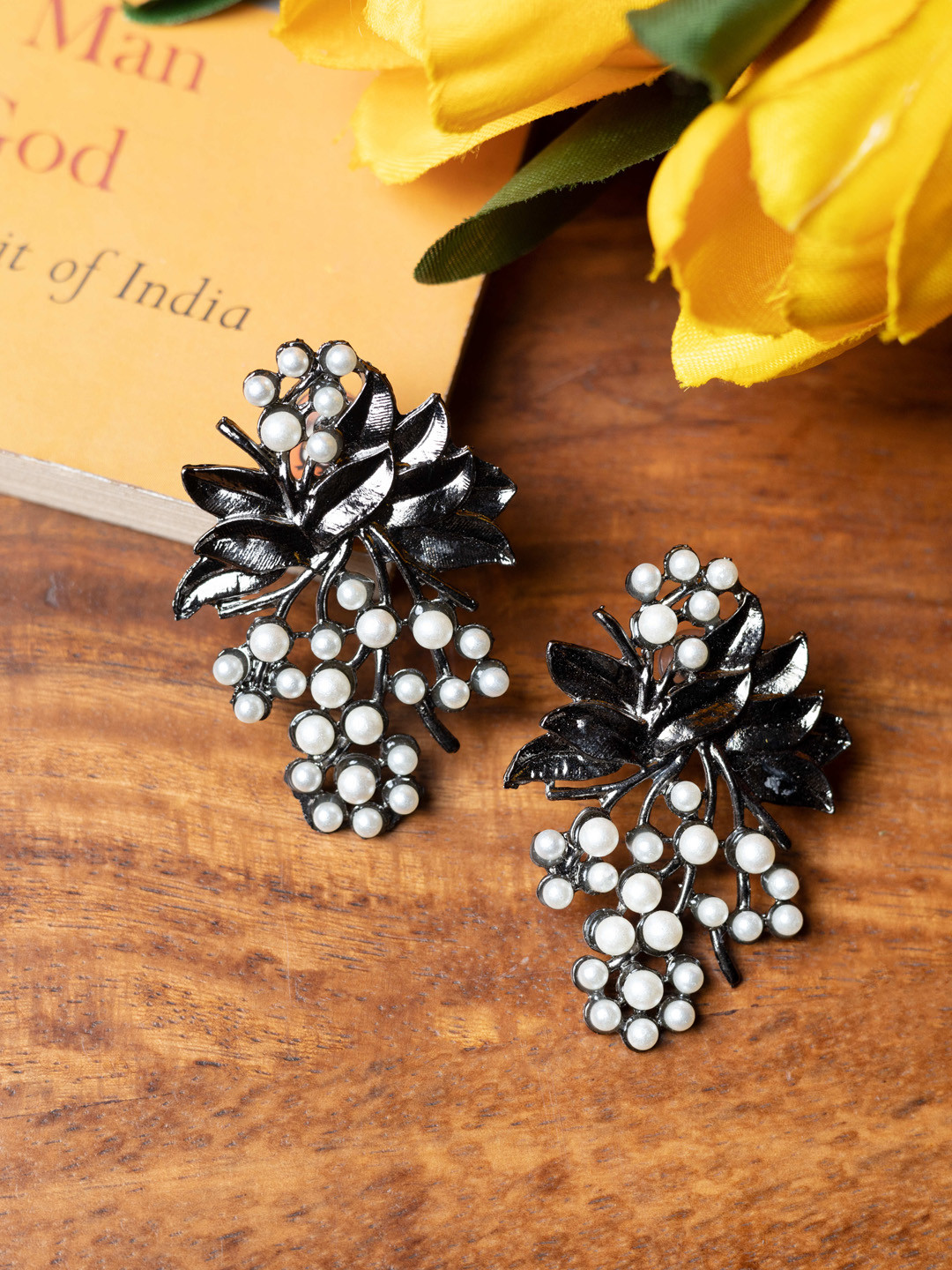 

DEEBACO Classic Drop Earrings, Silver
