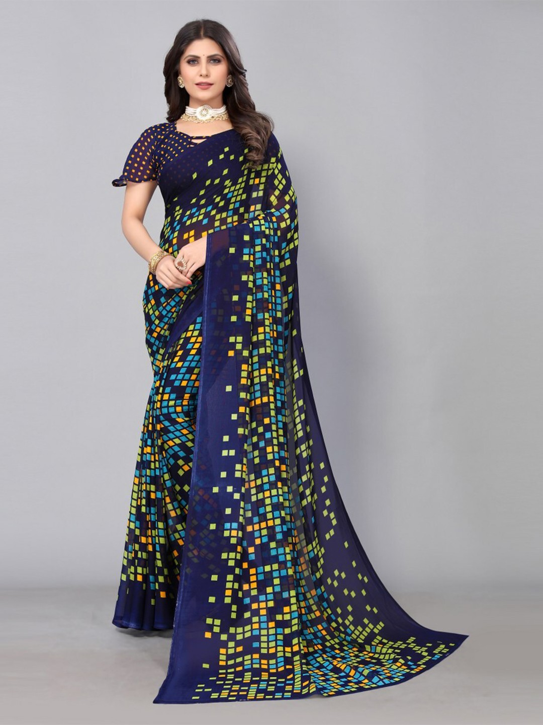 

KALINI Geometric Printed Saree, Navy blue