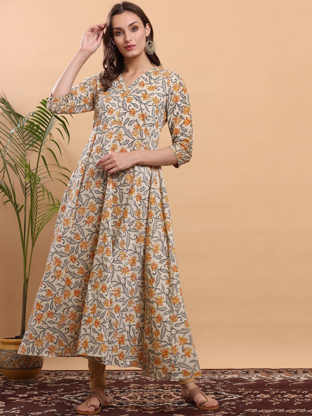 

KAANCHIE NANGGIA Women Floral Printed Ethnic Dresses, Beige