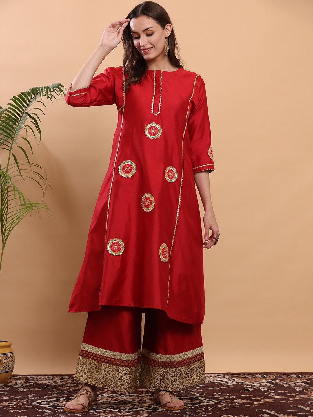 

KAANCHIE NANGGIA Women Red Ethnic Motifs Embroidered Thread Work Kurta with Palazzos