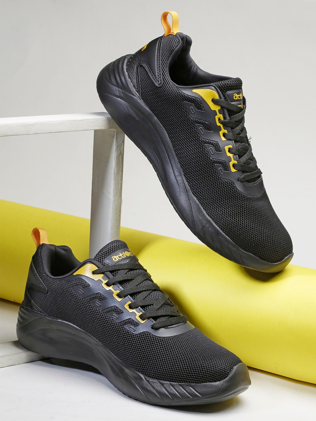 

Action Men Mesh Running Non-Marking Shoes, Black