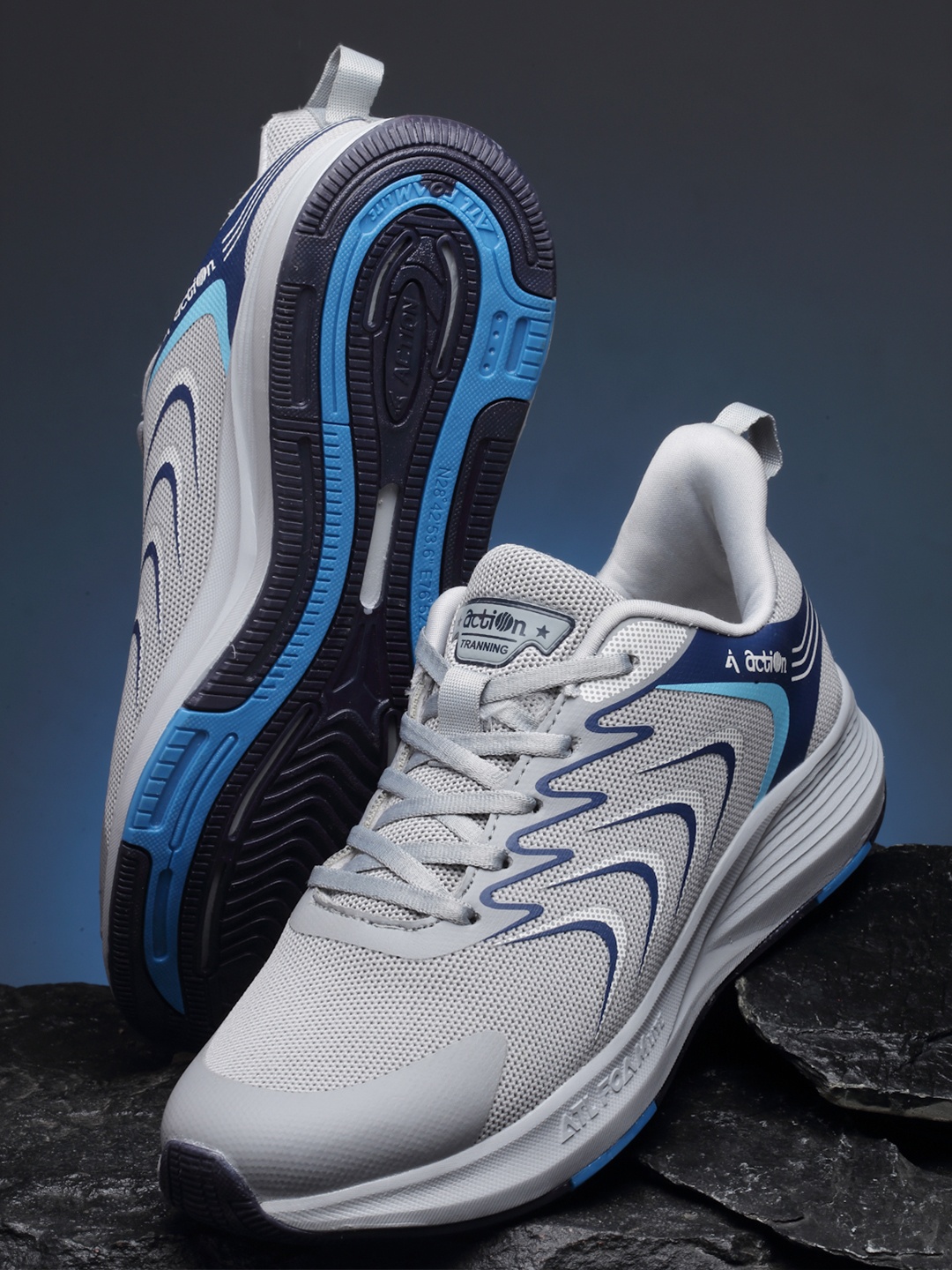 

Action Men Mesh Running Non-Marking Shoes, Grey