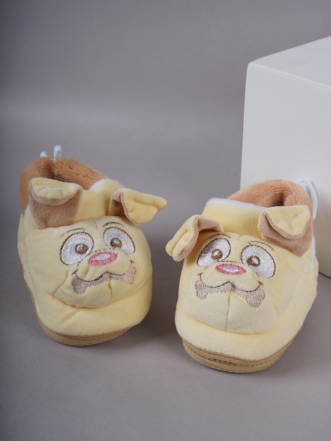 

Walkfree Infant Kids Pure Wool Booties, Yellow