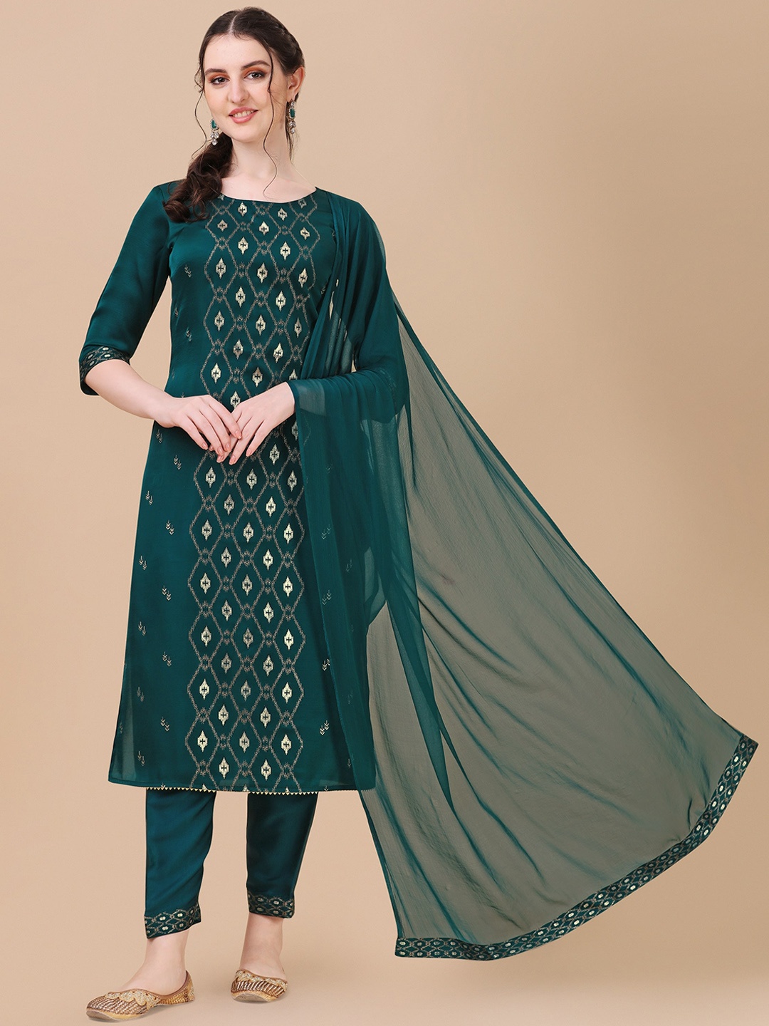 

Berrylicious Women Printed Kurta With Trousers & Dupatta, Green