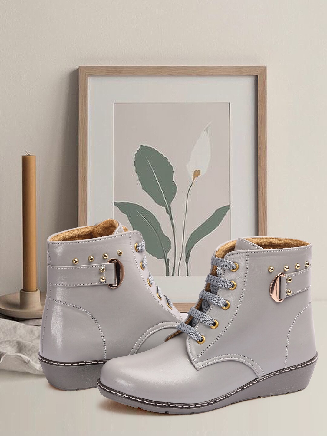 

ICONICS Women Winter Boots, Grey