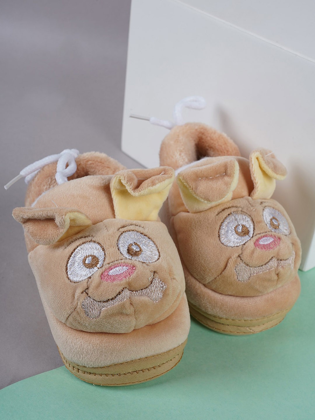 

SAPATOS Infant Kids Pure Wool Booties, Beige