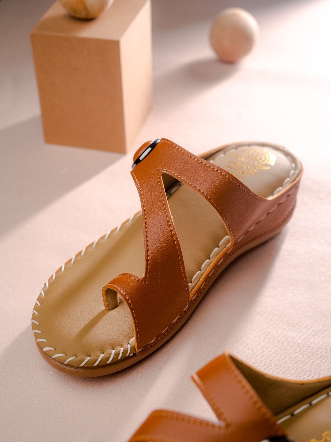 

NR By Nidhi Rathi Women Open Toe Flats, Tan