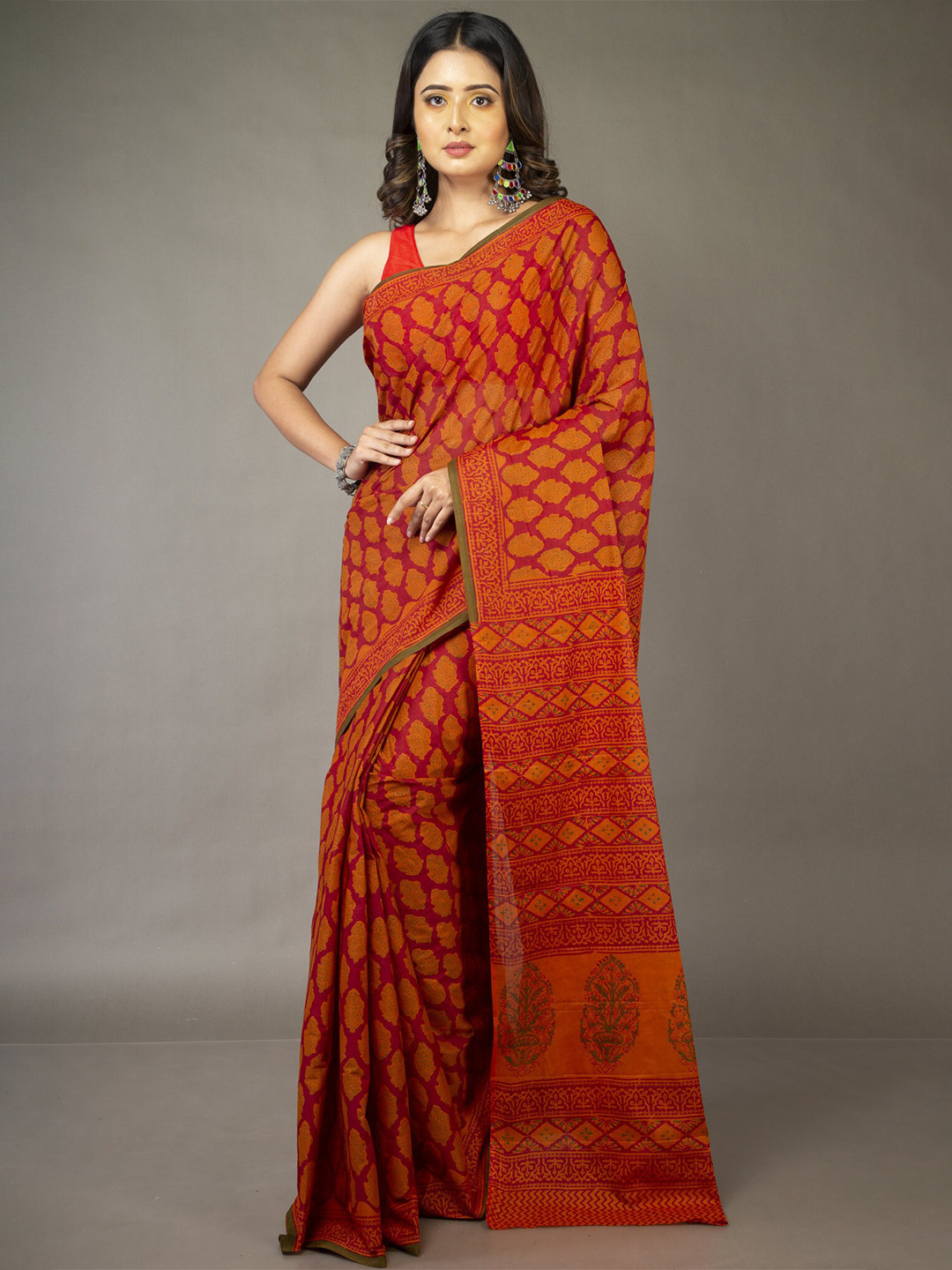 

Unnati Silks Ethnic Motifs Block Print Pure Cotton Saree, Red
