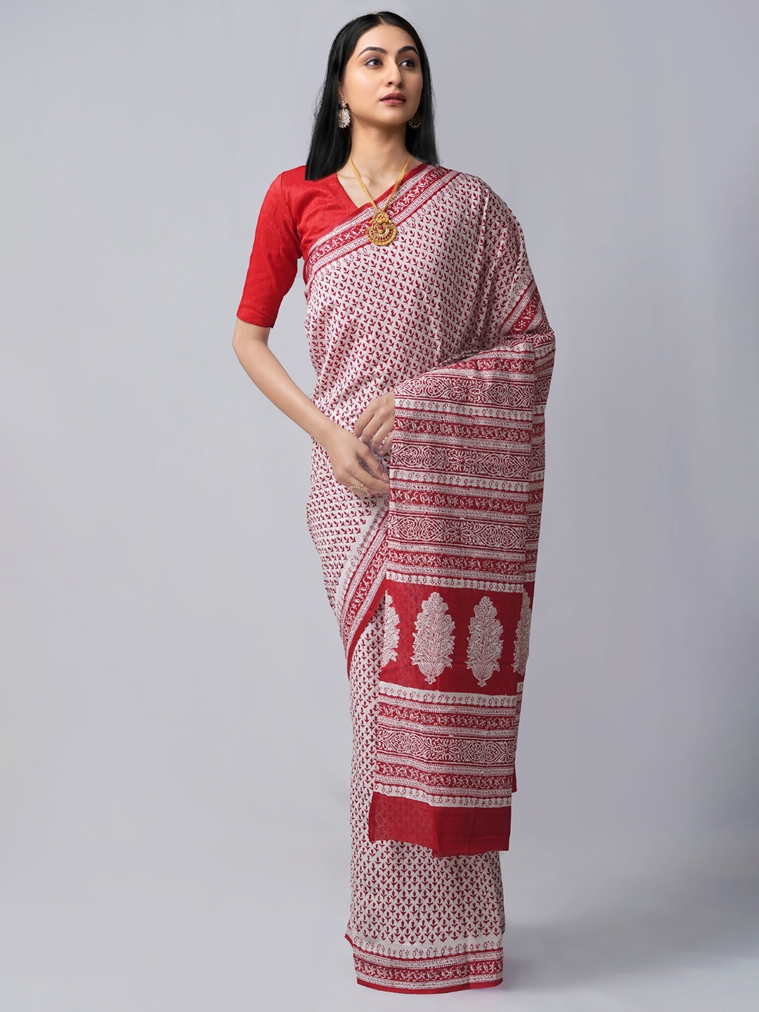 

Unnati Silk Ethnic Motifs Block Print Pure Cotton Saree, White