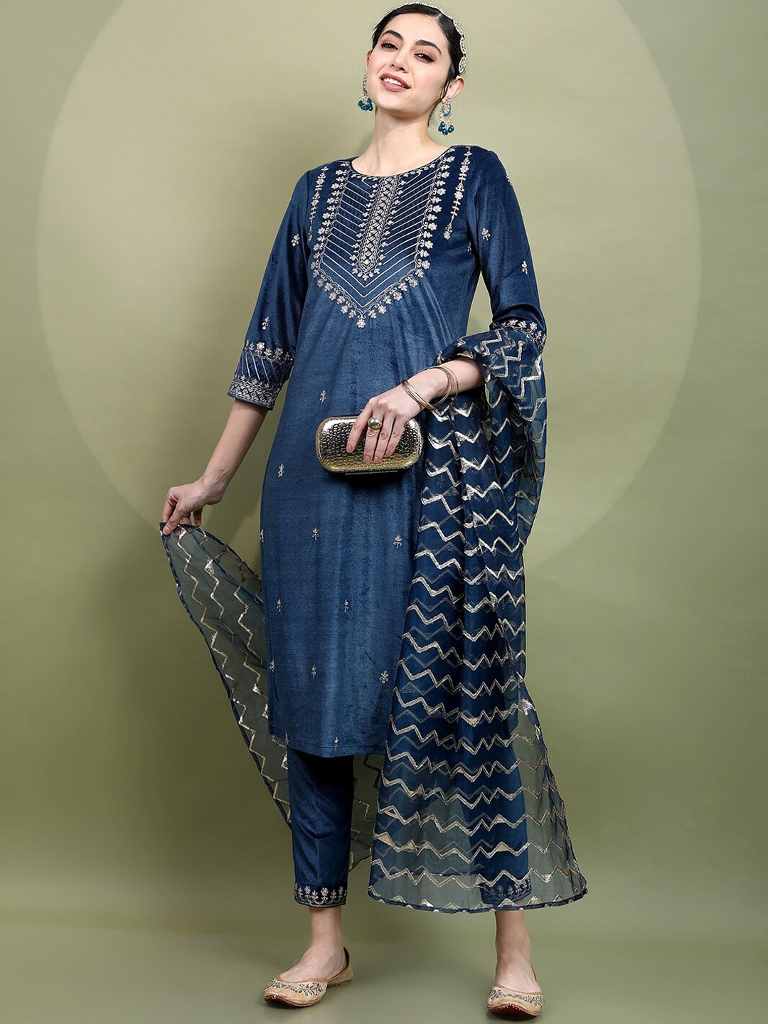 

Vishudh Women Teal Embroidered Knited Velvet Kurta with Trousers & Dupatta