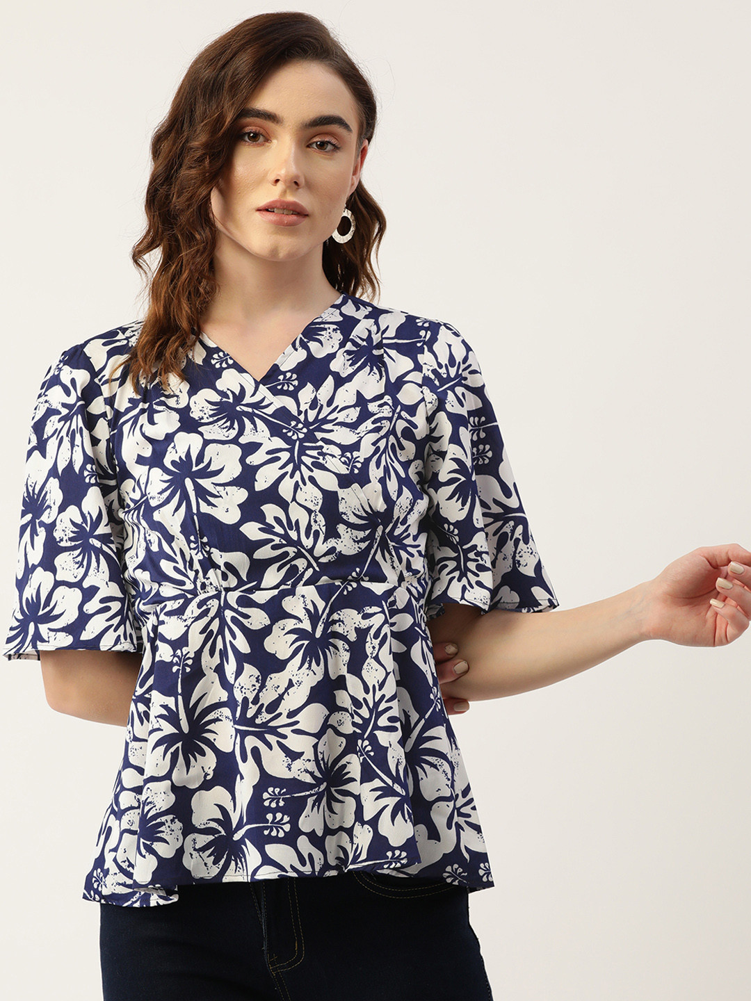 

ZIZO By Namrata Bajaj Blue Floral Print Crepe Wrap Top
