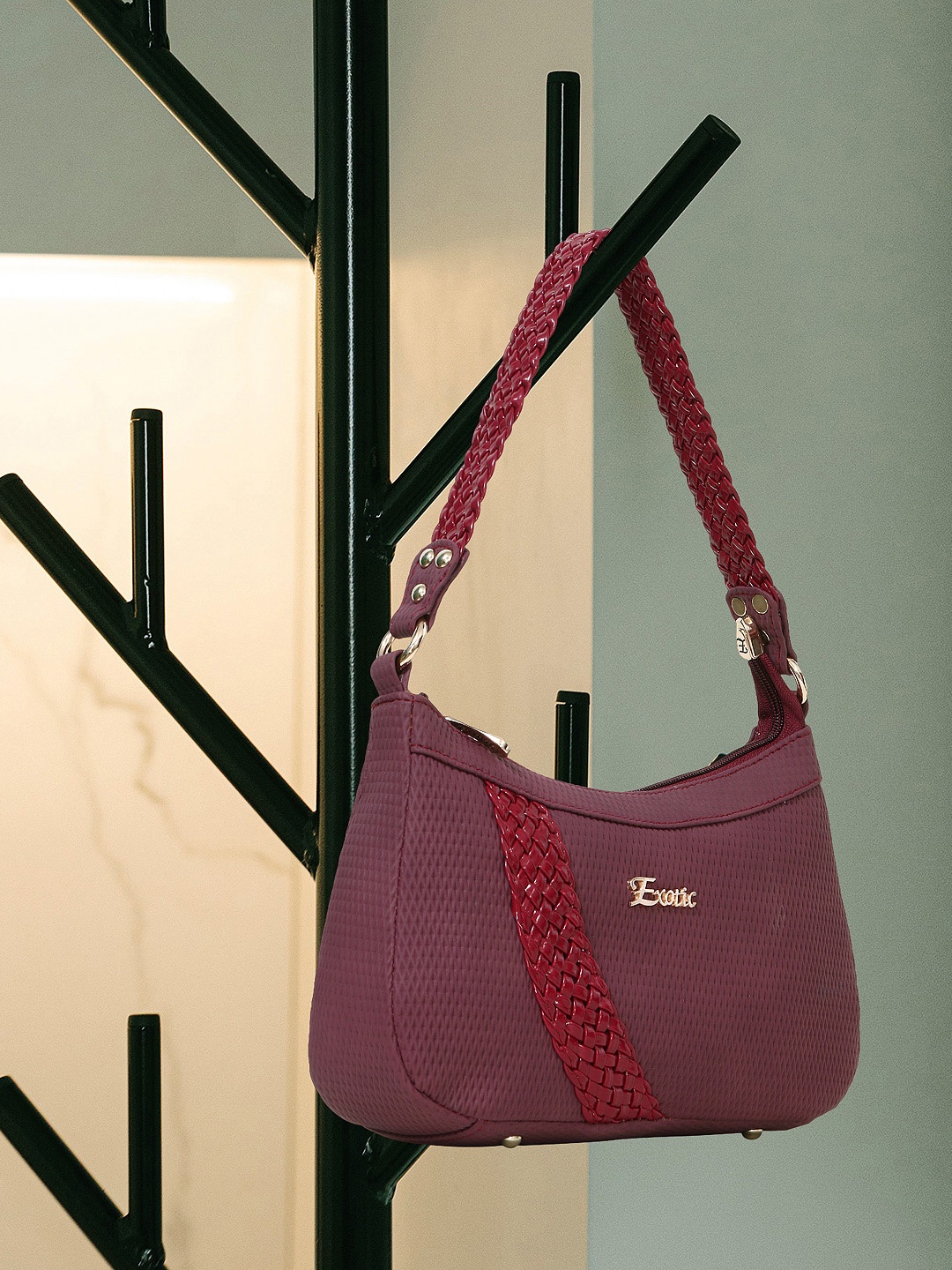 

Exotic Textured Structured Shoulder Bag, Maroon