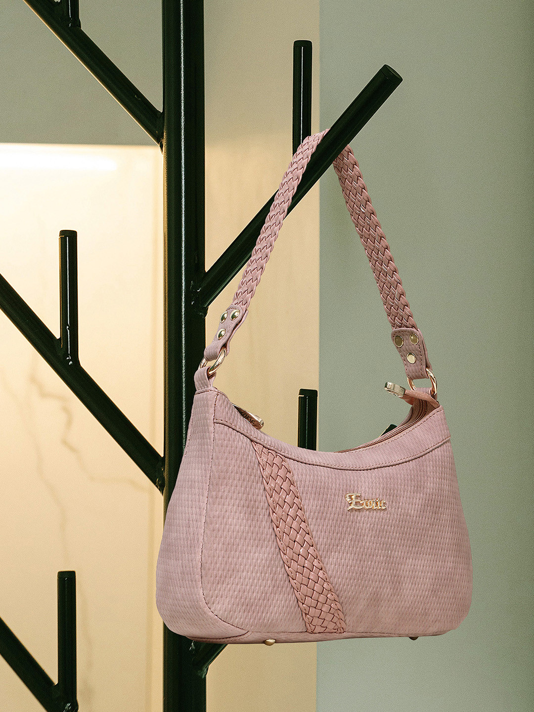 

Exotic Textured Structured Handheld Bag with Quilted, Rose