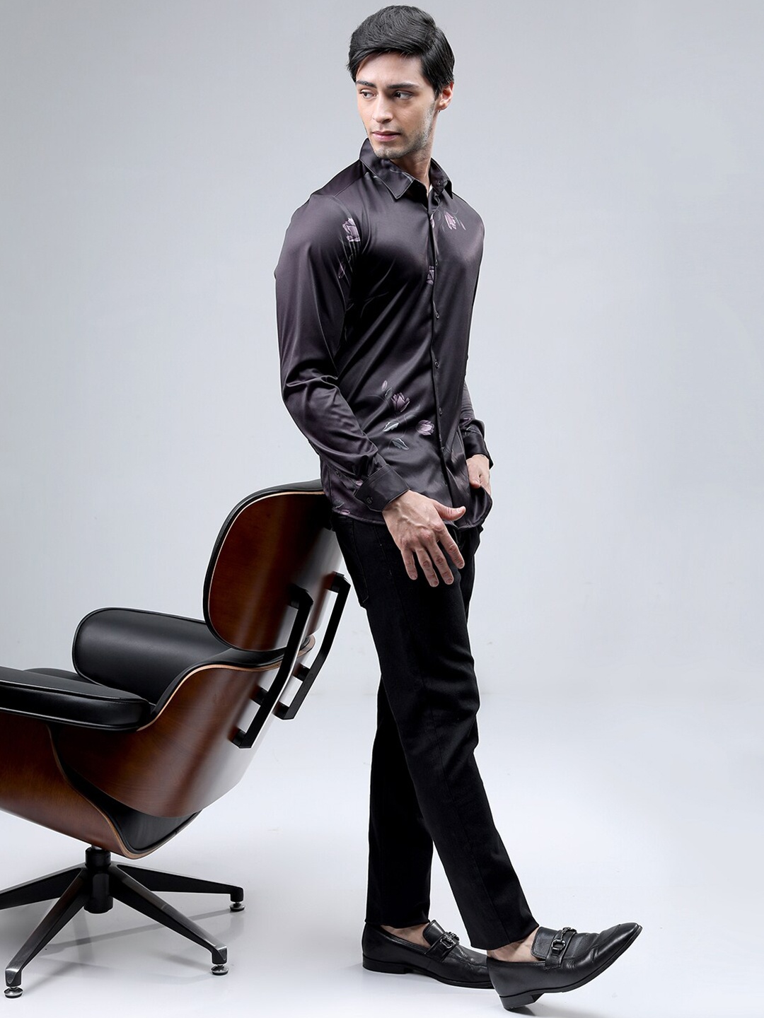 

KETCH Floral Printed Knitted Party Wear Casual Shirt, Charcoal