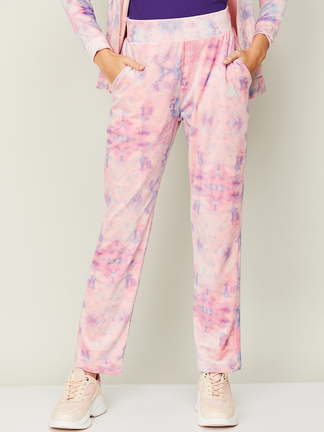 

Kappa Women Tie and Dye Printed Cotton Track Pant, Pink