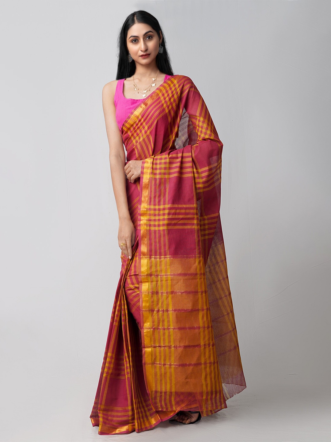 

Unnati Silks Checked Pure Cotton Mangalagiri Zari Saree, Maroon