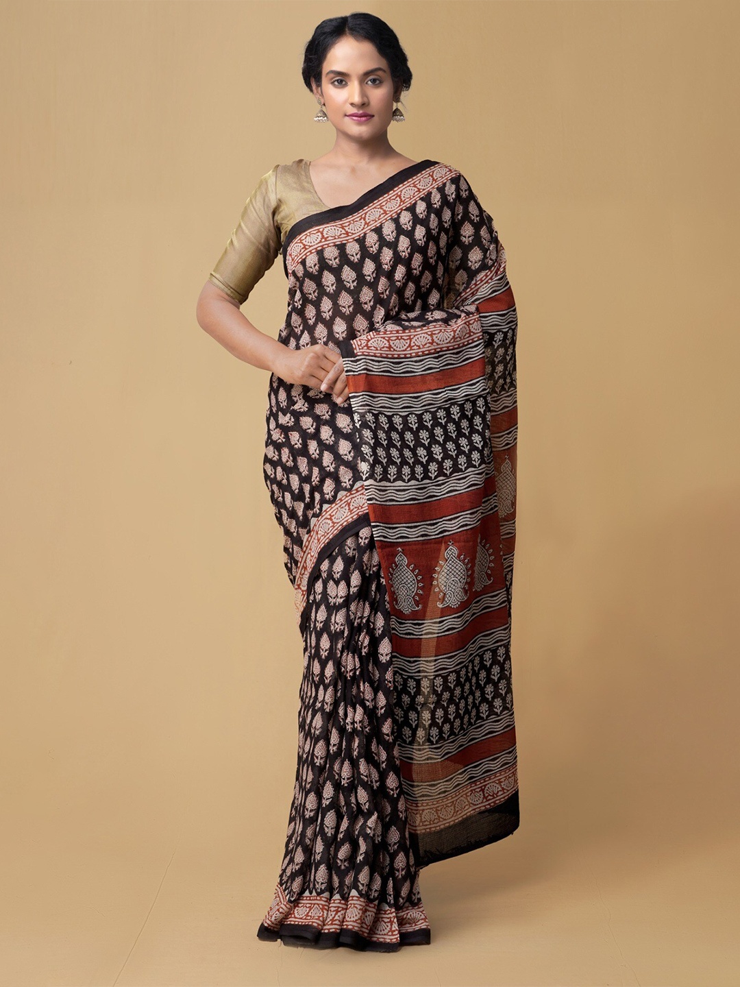

Unnati Silks Floral Print Pure Cotton Kota Saree, Black