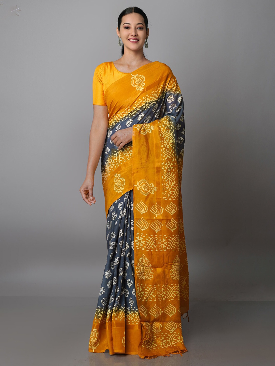 

Unnati Silks Ethnic Motifs Bhagalpuri Zari Saree, Navy blue