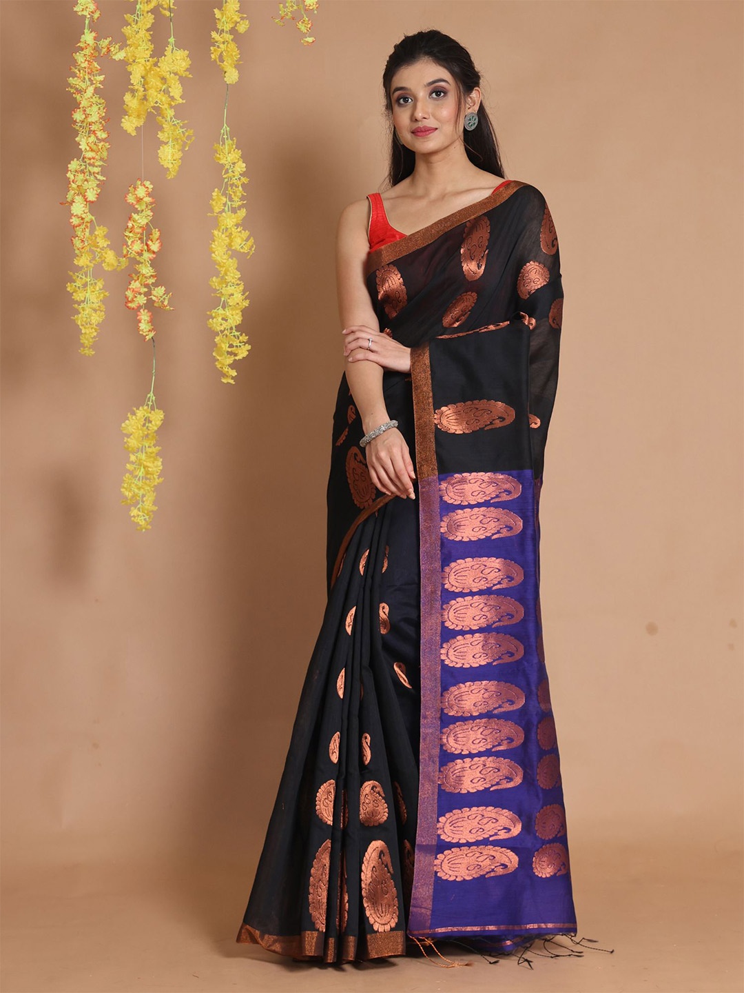 

Charukriti Ethnic Motifs Zari Saree, Black