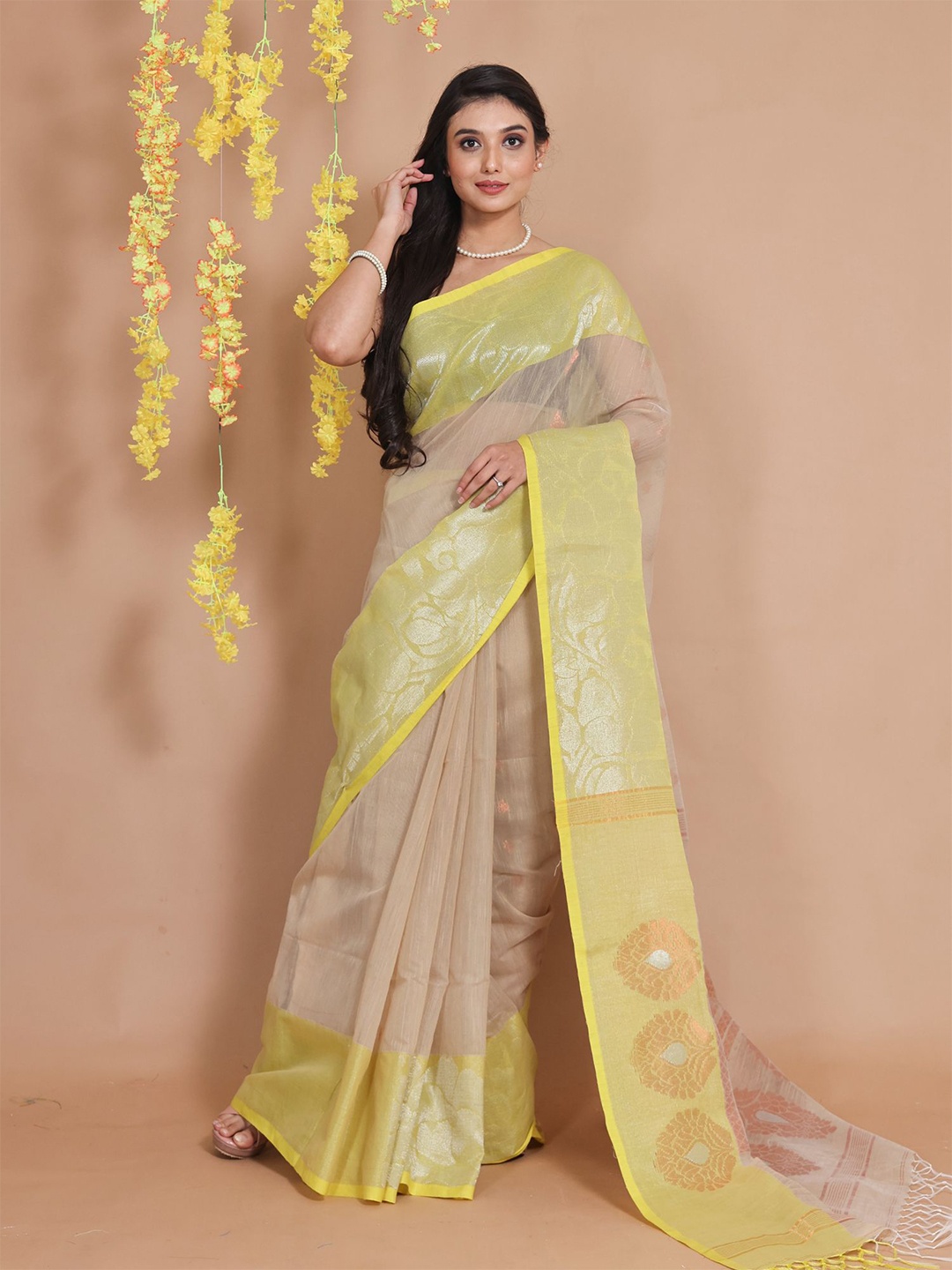 

Charukriti Woven Design Zari Pure Cotton Saree, Beige